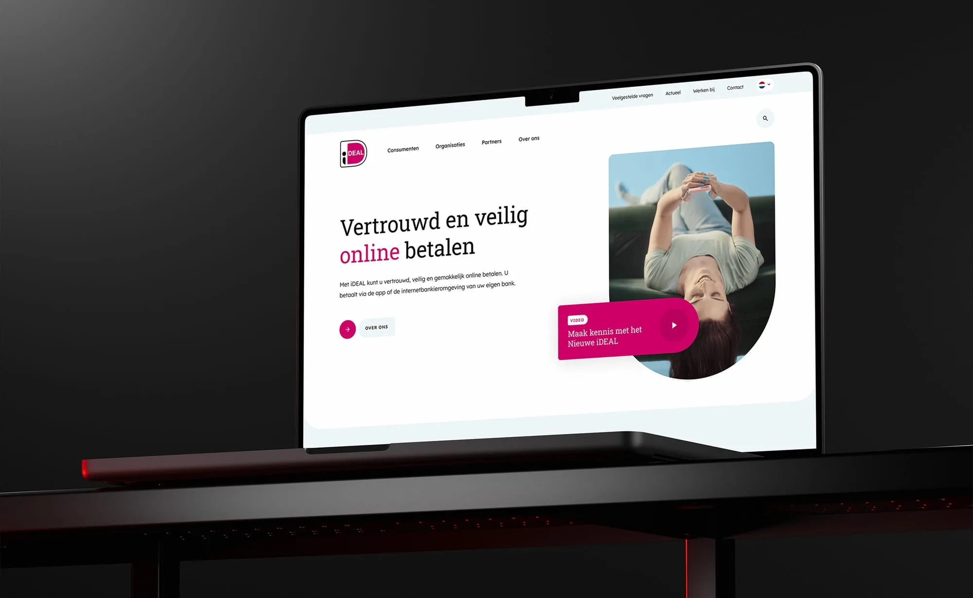 iDEAL website mobiel mockup